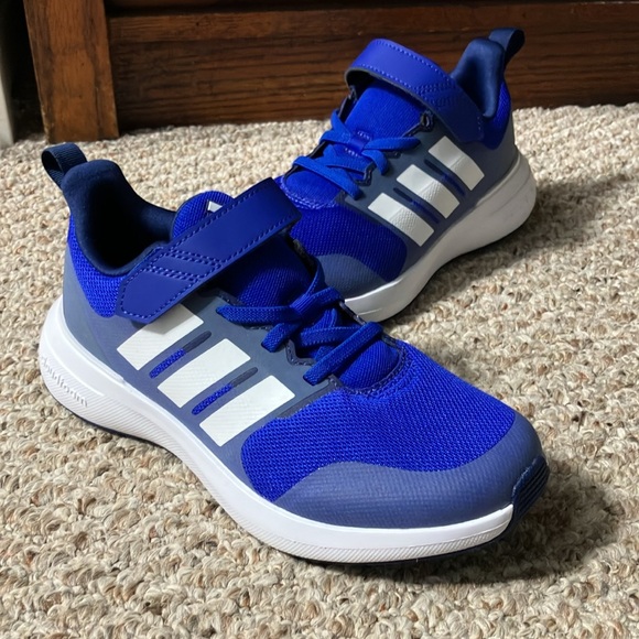 adidas Other - NWOT Adidas sneakers sustainable cloudfoam